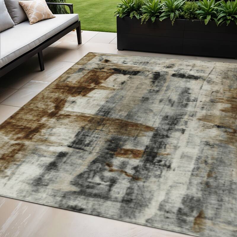 HomeRoots Abstract Transitional Rectangle Outdoor Rug - 5' X 8'