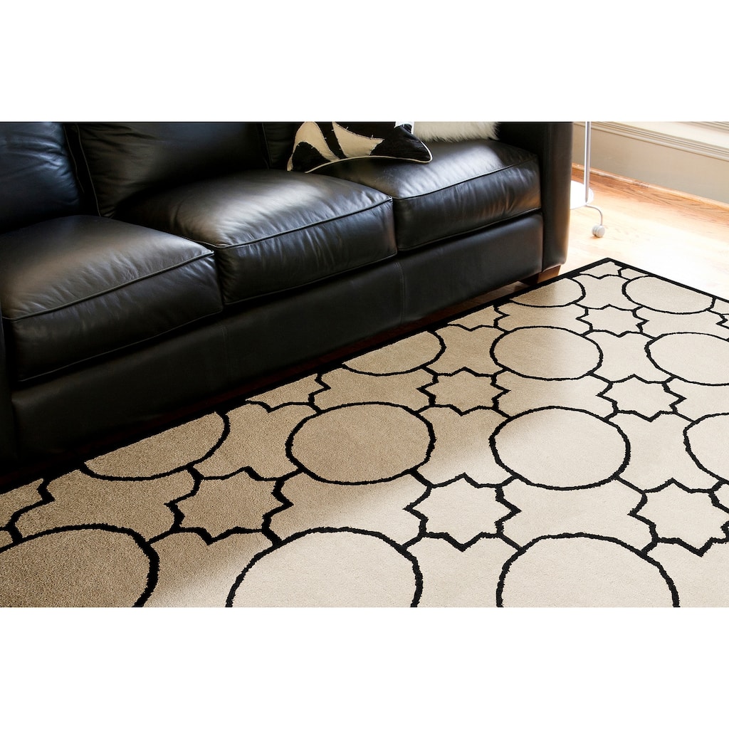 Hand-tufted Oscar Black Wool Area Rug - 5' x 7'9"