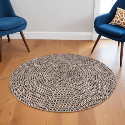 HomeRootsVermicular Traditional Round Area Rug - 72' X '72' X '0.5