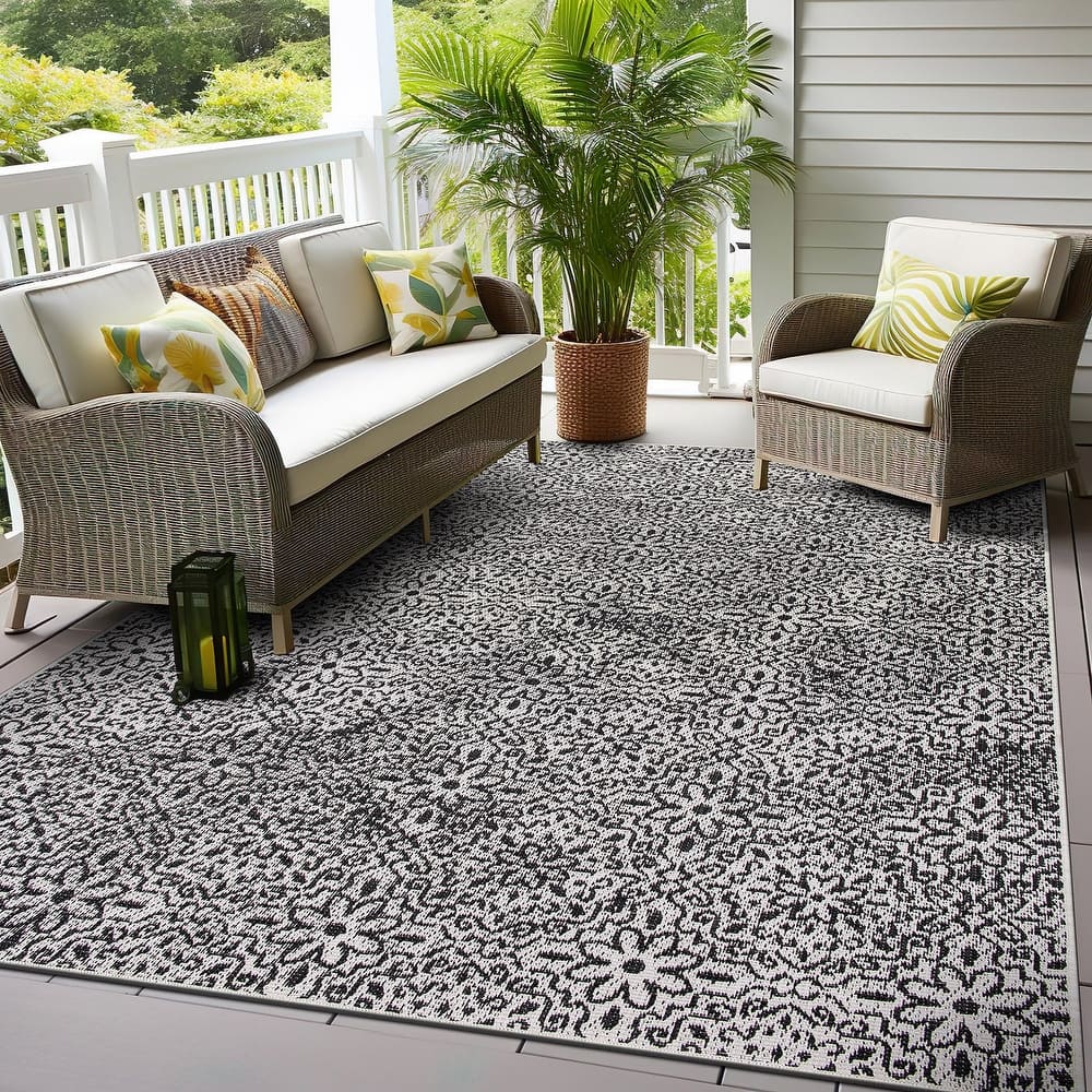 World Rug Gallery Contemporary Flowers Indoor/Outdoor Area Rug