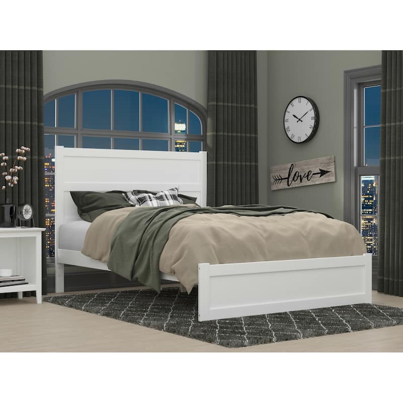 NoHo Queen Bed with Footboard in White