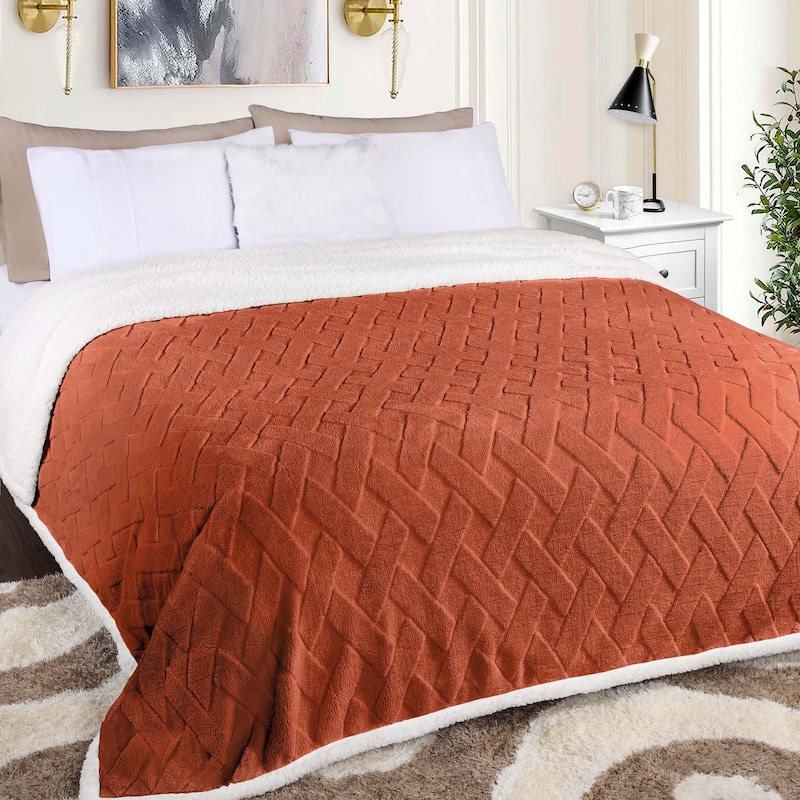 Superior Nuuk Jacquard Lattice Fluffy Sherpa Fleece Blanket