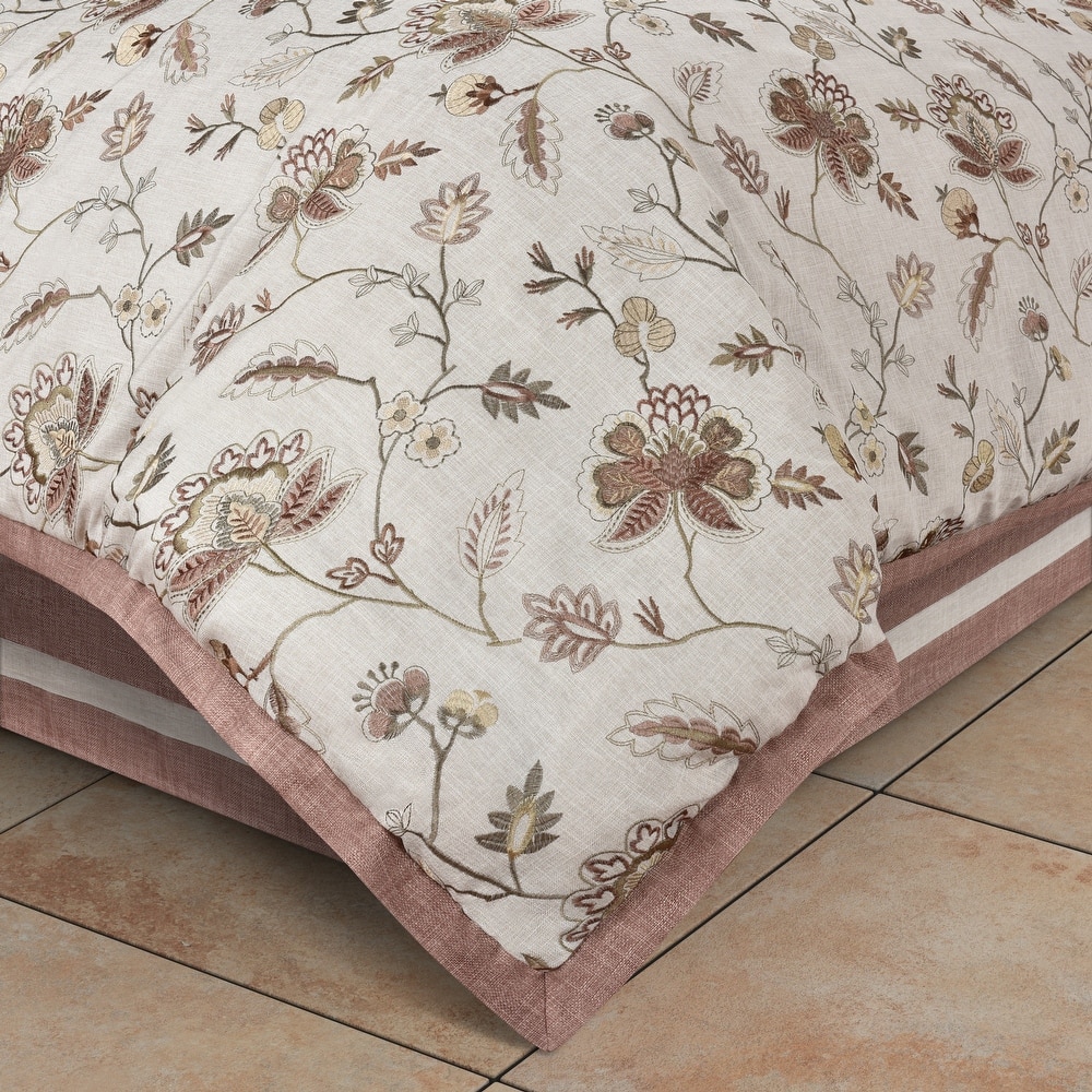 Santa Rosa Comforter Set