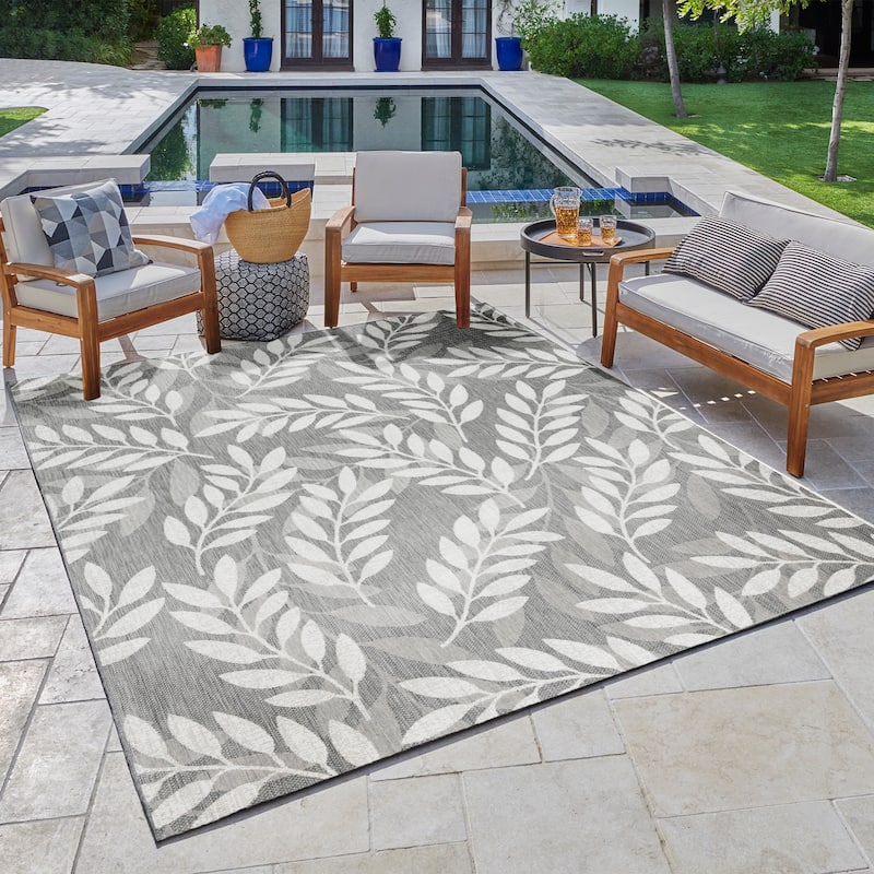 Gertmenian Paseo Faiza Dark Grey Casual Leaf Flatweave Indoor/ Outdoor Area Rug