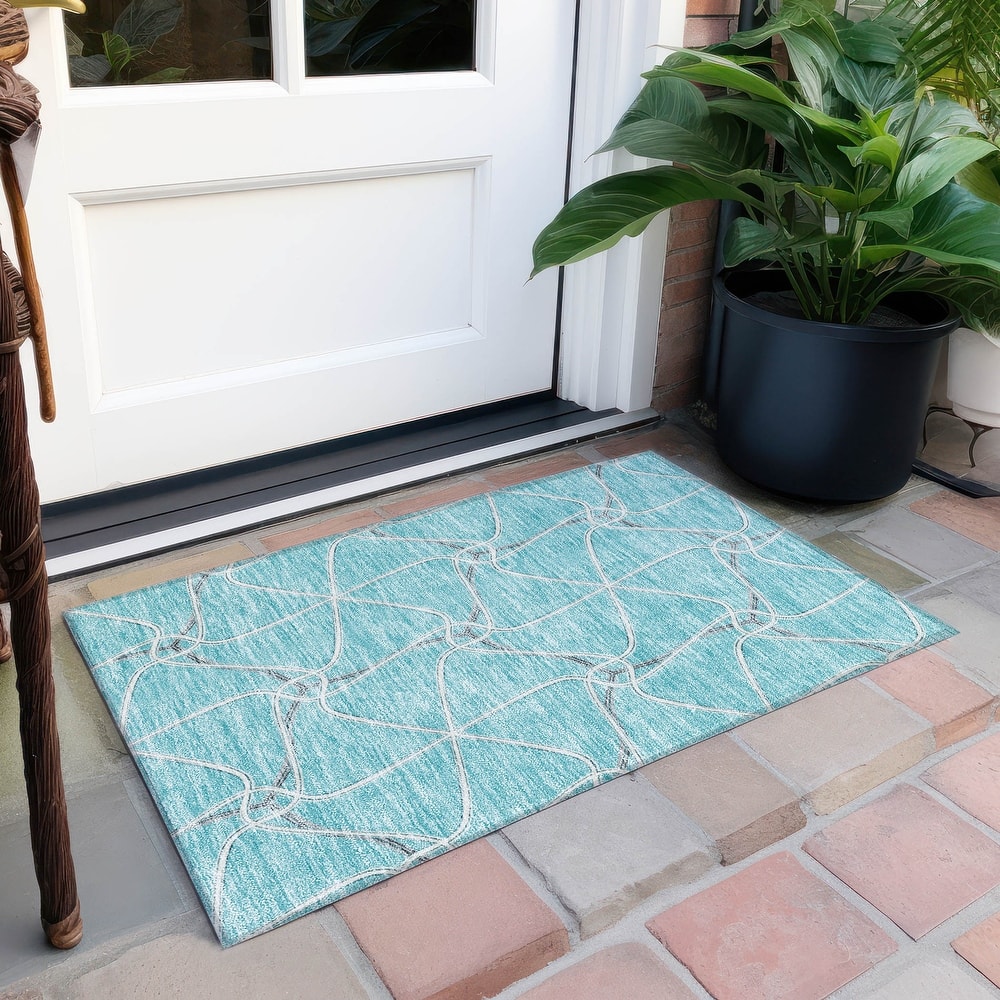 Machine Washable Indoor/ Outdoor Contemporary Links Chantille Rug