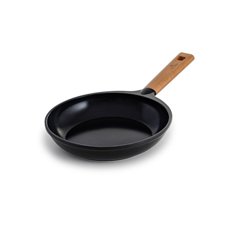 https://ak1.ostkcdn.com/images/products/is/images/direct/b1653b0dc5bc4f0d38ed18f4033dcc7709716fb1/NATURE-Frying-Pan-With-Lid.jpg