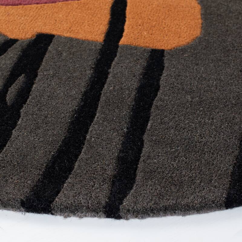SAFAVIEH Handmade Soho Winter N.Z. Wool Rug