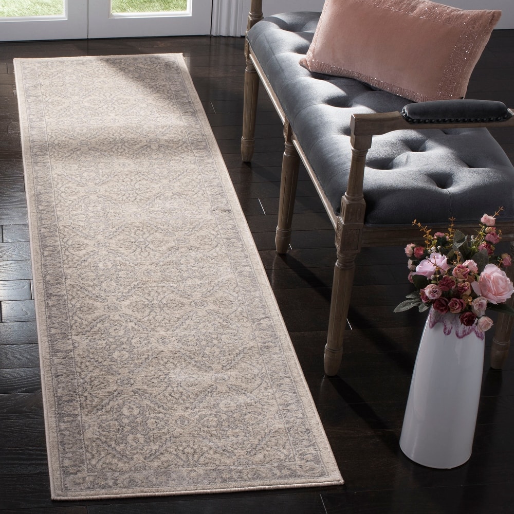 SAFAVIEH Brentwood Bibiñe Traditional Oriental Rug