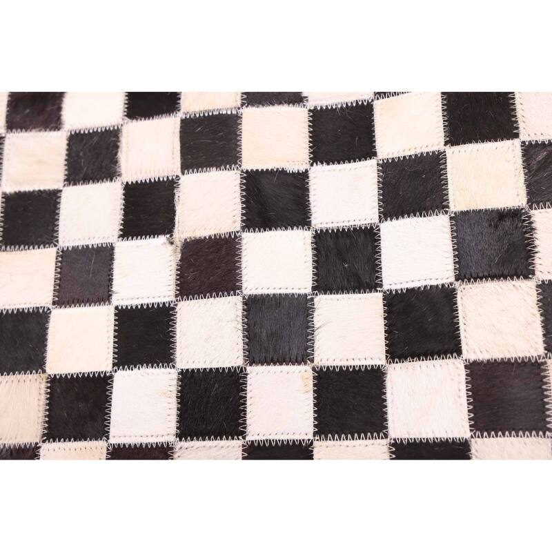 ECARPETGALLERY Handmade Cowhide Patchwork Black, Cream Leather Rug - 6'0 x 6'0
