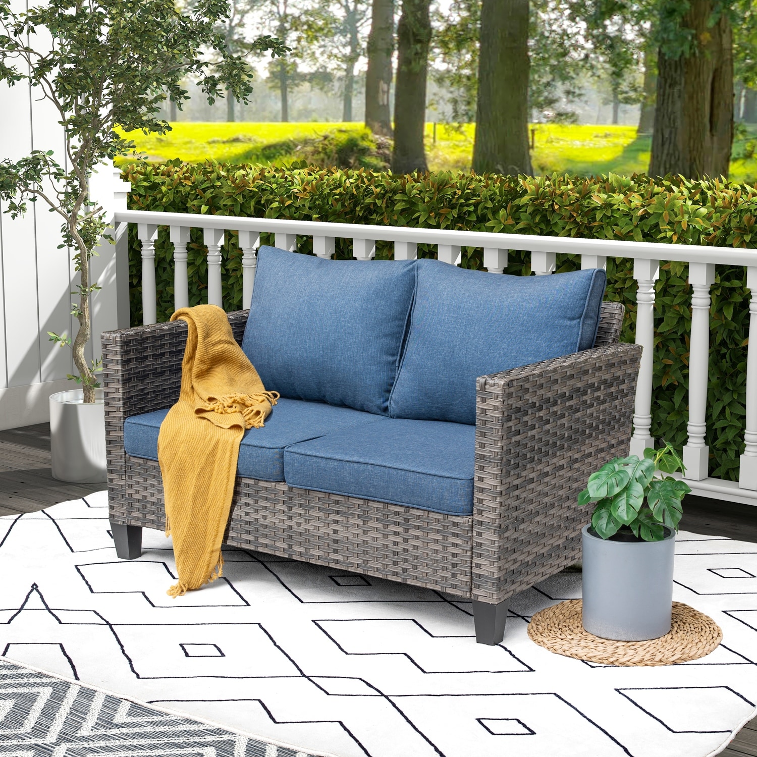 Resin on sale wicker loveseat
