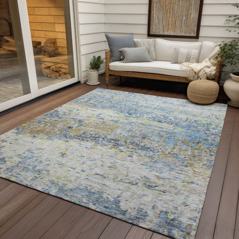 Machine Washable Indoor/ Outdoor Abstract Contemporary Chantille Rug