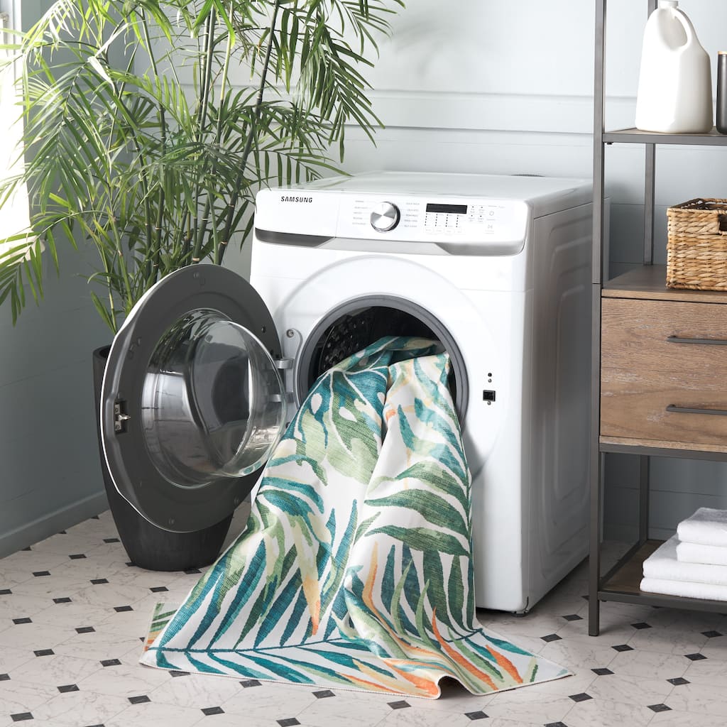 SAFAVIEH Malibu Franz Machine Washable Slip Resistant Rug
