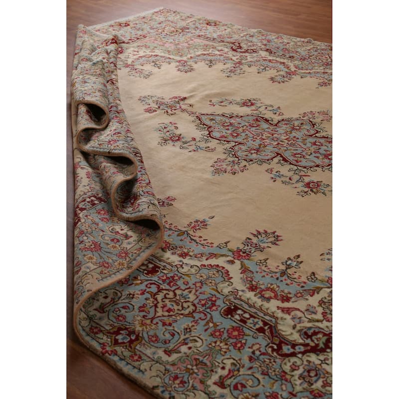 Hand-made Vintage Traditional Kerman Persian Wool Area Rug - 9'6" x 13'6"
