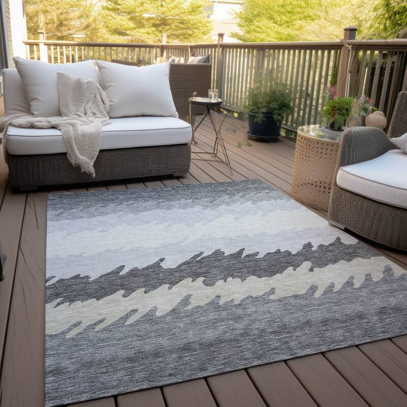 Machine Washable Indoor/ Outdoor Chantille Abstract Ombre Rug
