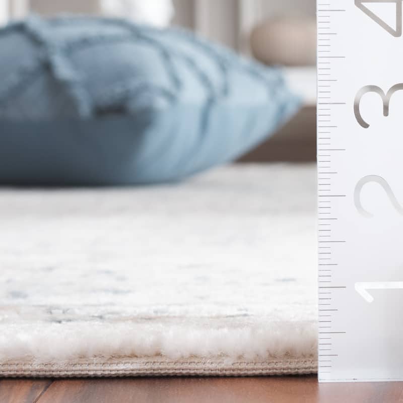 SAFAVIEH Cosmopolitan Cabiria Vintage Rug