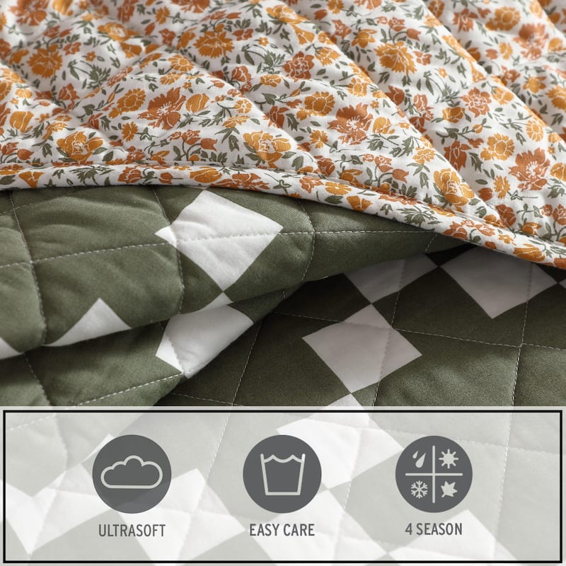 Eddie Bauer Diamond Floral Cotton Reversible Green Quilt Set