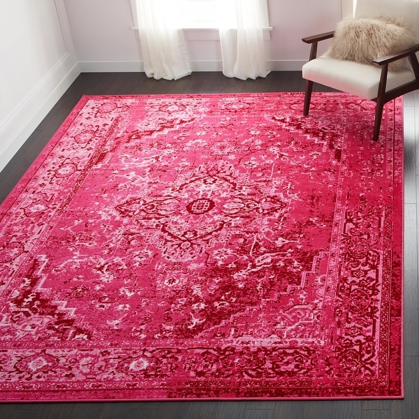 nuLOOM Traditional Vintage-inspired Area Rug. Opens flyout.