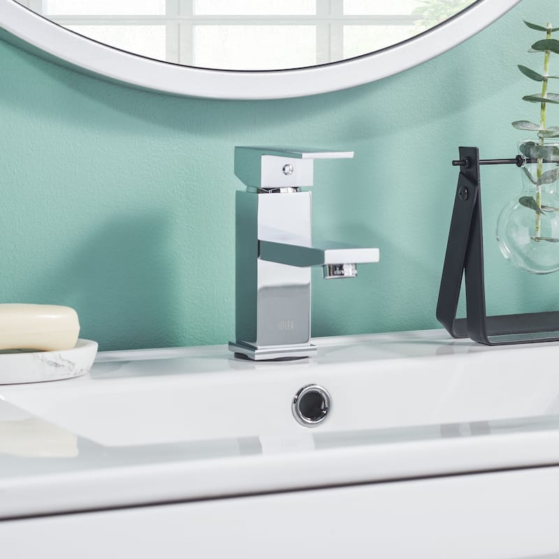 SAFAVIEH Solea Bliss Chrome 6-inch Single-handle Bathroom Vessel Faucet - 2"W x 6"D x 6"H