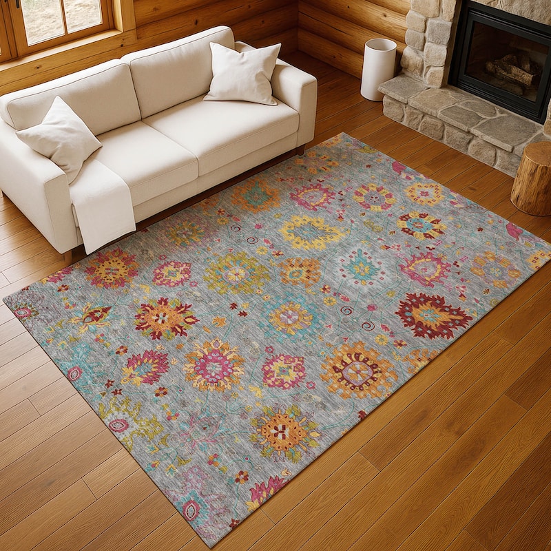 Machine Washable Indoor/ Outdoor Traditional Kashan Chantille Rug