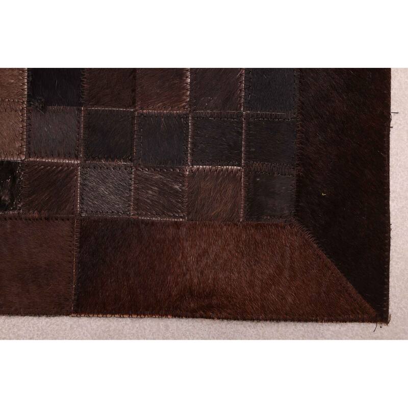 ECARPETGALLERY Handmade Cowhide Patchwork Dark Brown Leather Rug - 6'1 x 6'1
