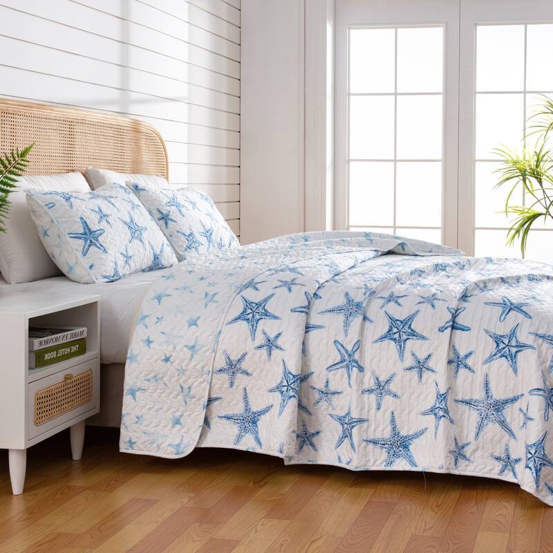 Premium Blue Starfish Microfiber Quilt Set With Shams