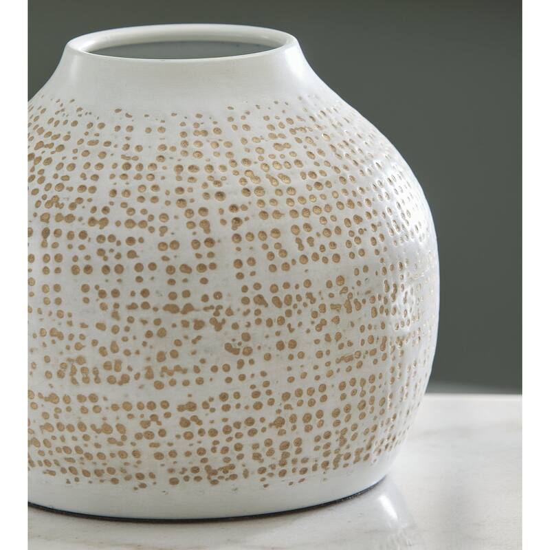 Signature Design by Ashley Vinburn White/Gold Finish Accessory Set (Set of 5)