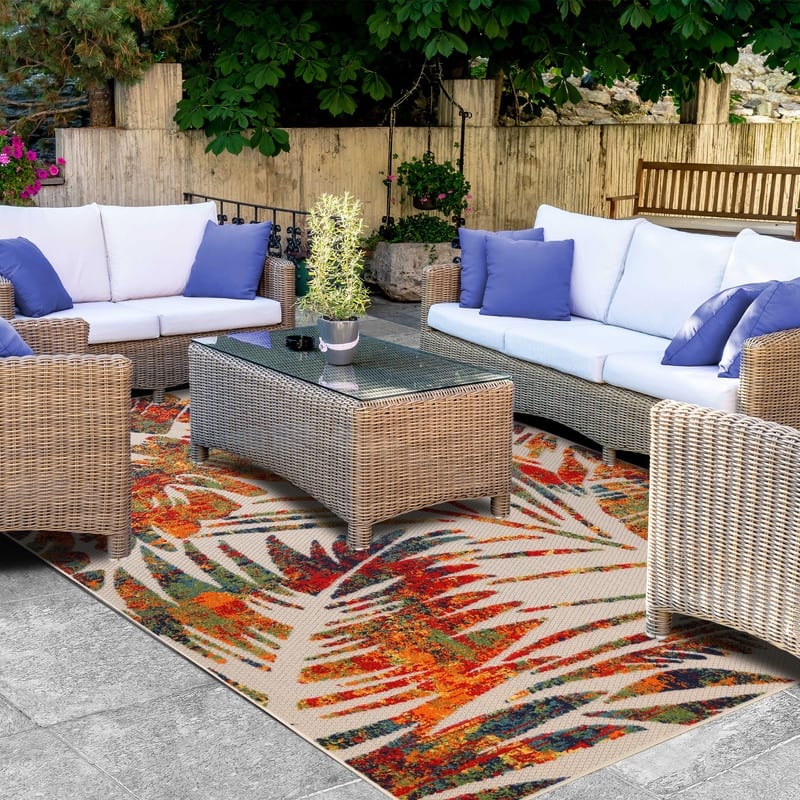 Superior Tropical Leaves Coastal Indoor Outdoor Area Rug - 10' x 14' - Cream