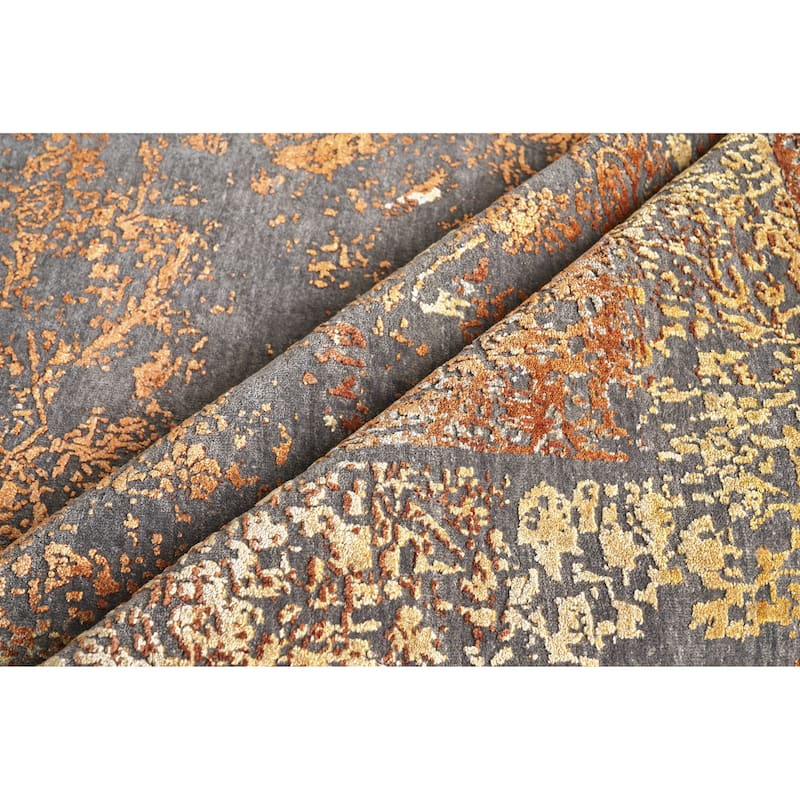 EXQUISITE RUGS Maison Hand-knotted Wool/Bamboo Silk Grey/Orange Area Rug.