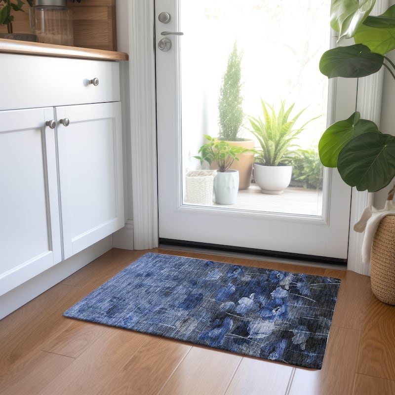 Machine Washable Indoor/ Outdoor Chantille Modern Floral Rug - 1'8" x 2'6" - Blue