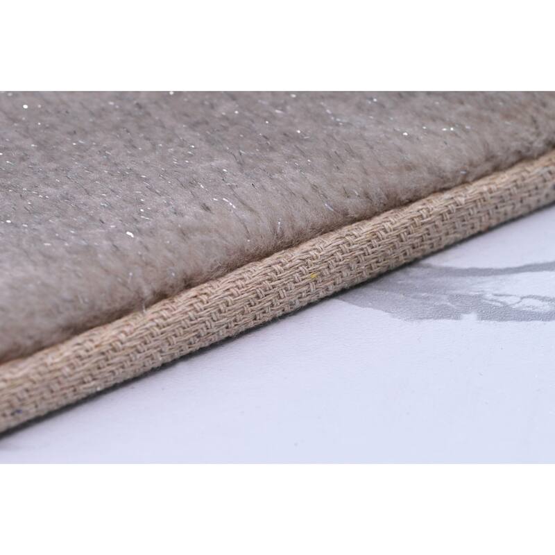 Asteri Collection Beige Solid Color Area Rug - 5' x 7'