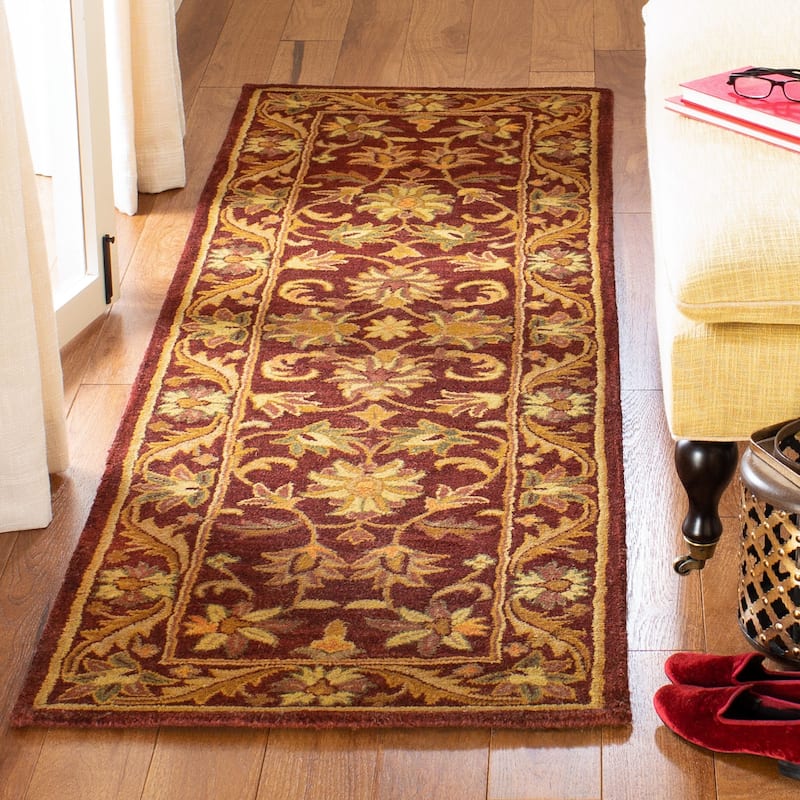 SAFAVIEH Handmade Antiquity Manerva Traditional Oriental Wool Rug - 2'3" x 12' Runner - Wine/Gold