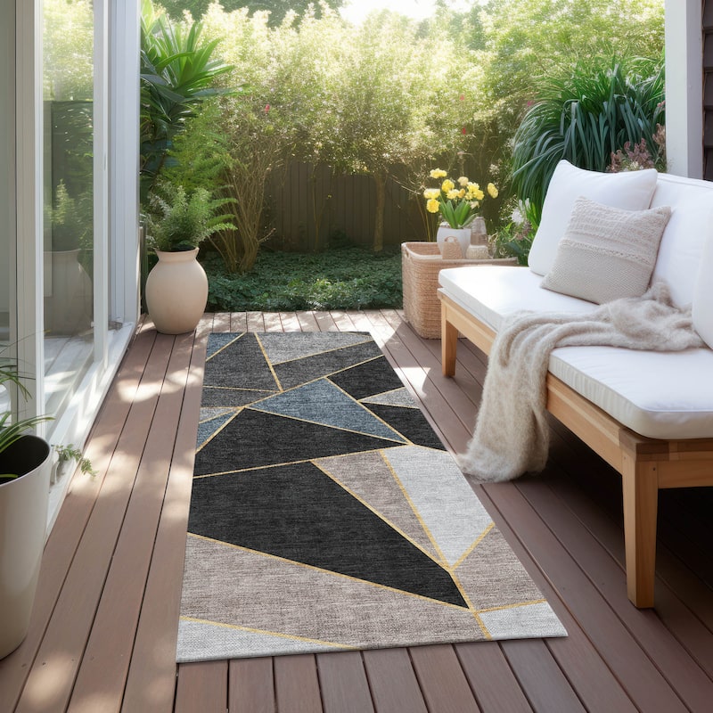 Machine Washable Indoor/ Outdoor Chantille Contemporary Mosaic Rug