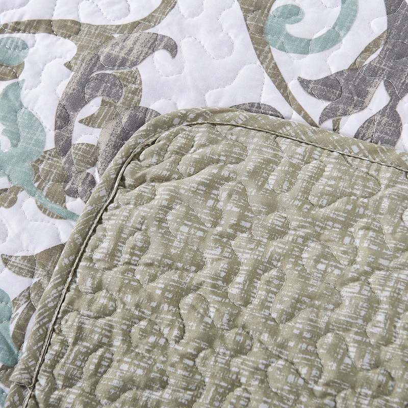 Serenta 6-piece Ravello Scroll Printed Microfiber Quilted Coverlet Set