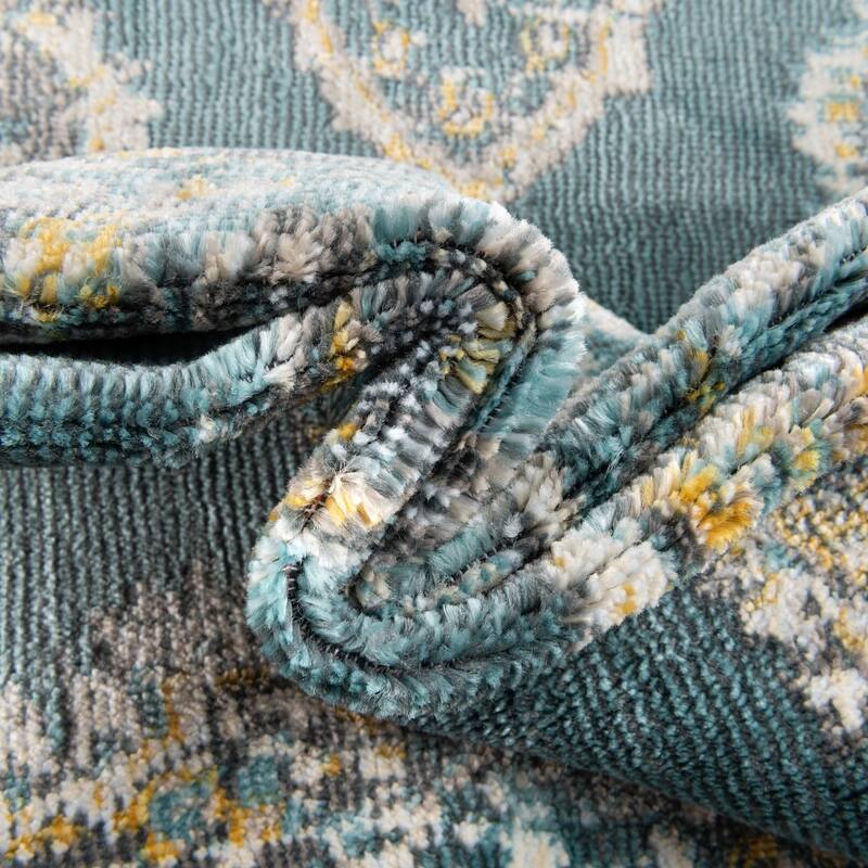 Transitional Laka Collection Area Rug