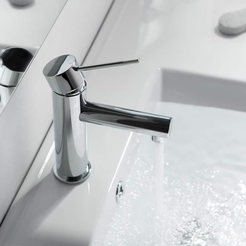 Luxury Single Hole Bathroom Faucet