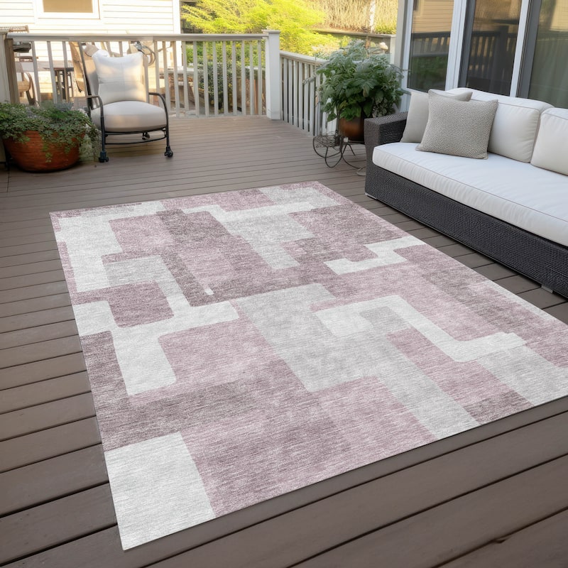 Machine Washable Indoor/ Outdoor Chantille Modern Blocks Rug