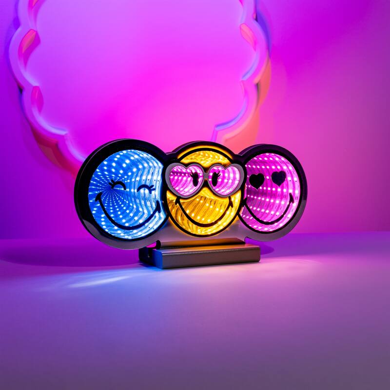 SmileyWorld® Trio Smiley Ekkolight 11.5"L