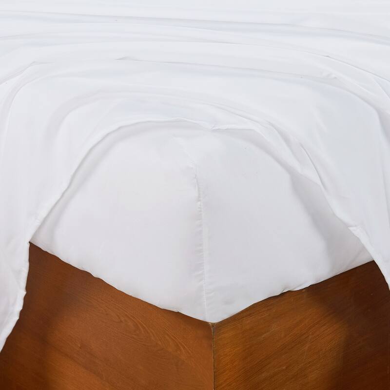 Serenta 4-piece Luxury Embroidered Bed Sheet Set