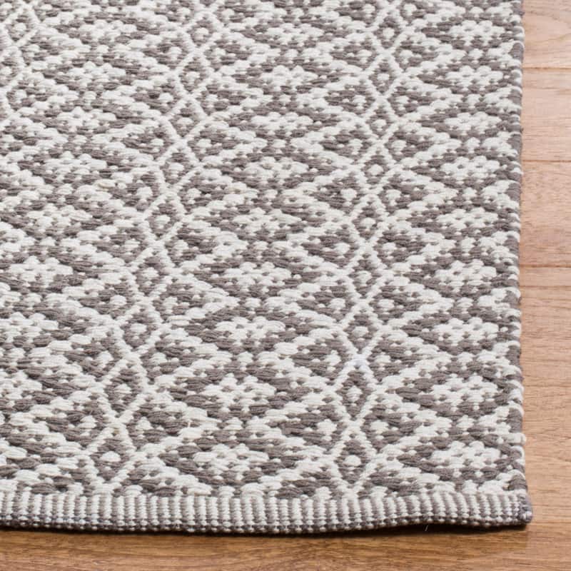 SAFAVIEH Handmade Flatweave Montauk Everly Casual Cotton Rug - Ivory/Grey - 2' 3" x 11' 7"