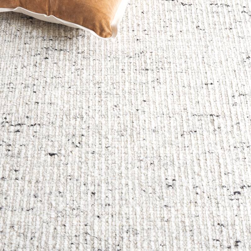 SAFAVIEH Handmade Mirage Wiarda Wool Rug
