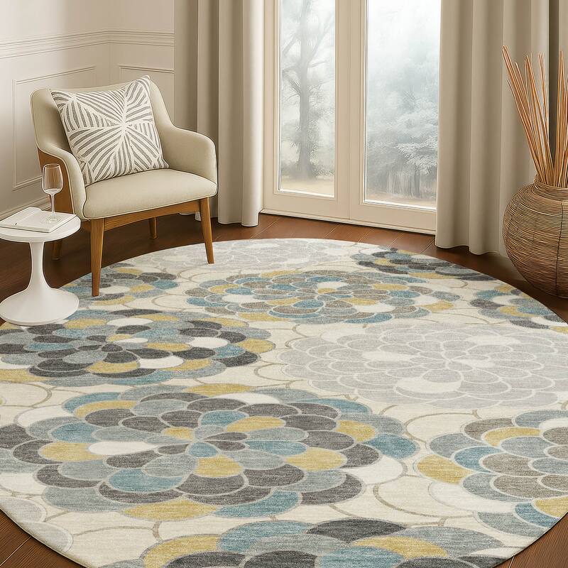 Machine Washable Indoor/ Outdoor Mosaic Cluster Chantille Rug