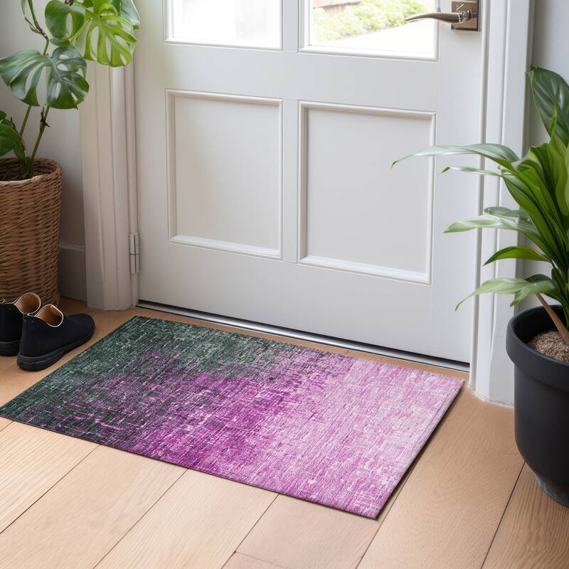 Machine Washable Indoor/ Outdoor Ombre Texture Chantille Rug - Blush - 1'8" x 2'6"