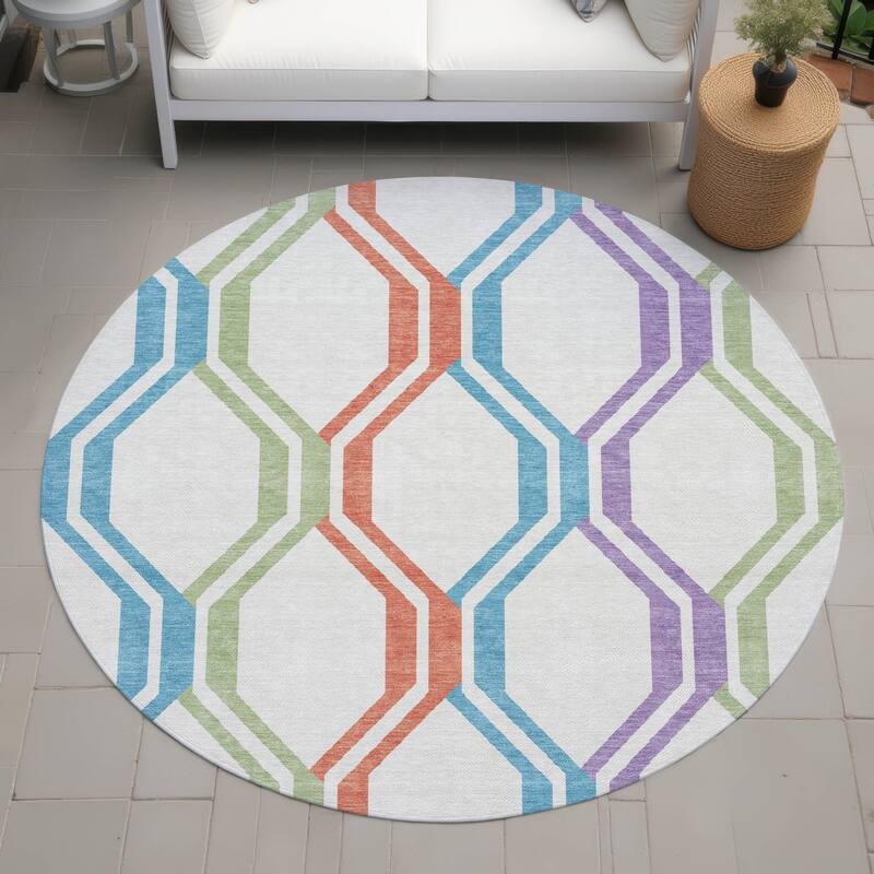 Machine Washable Indoor/ Outdoor Contemporary Dimensions Chantille Rug - Pearl - 8' x 8'