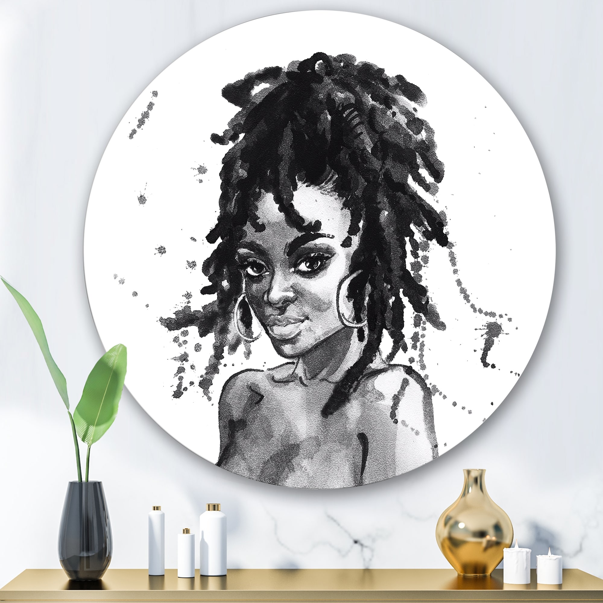 Designart 'Monochrome Portrait of African American Woman II' Modern Metal Circle Wall Art