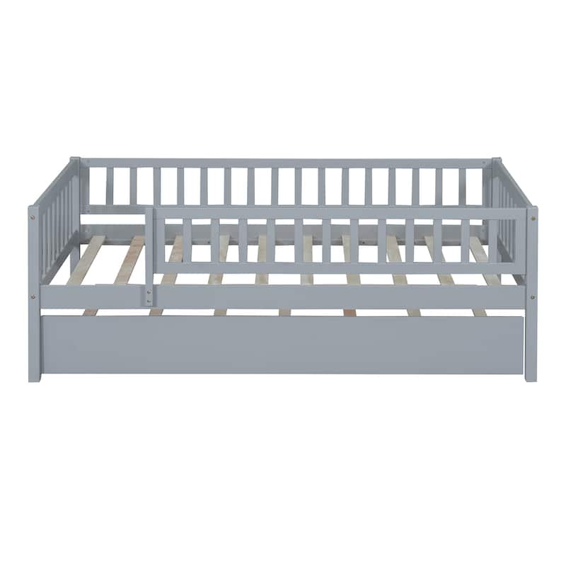 Wood Daybed with Trundle and Fence Guardrails
