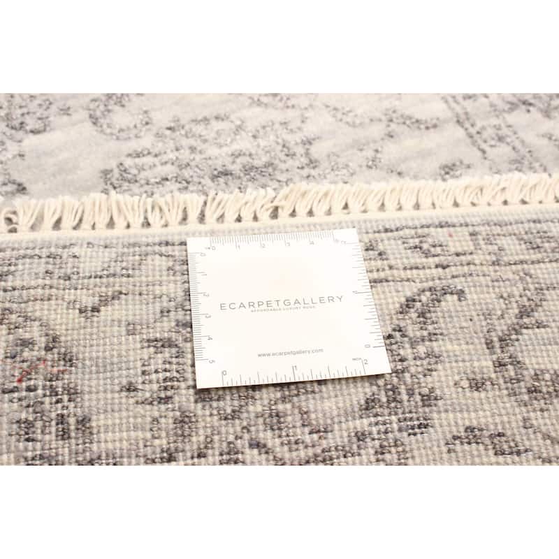 ECARPETGALLERY Hand-knotted Heritage Grey Silk, Wool Rug - 2' 7" x 8' 7"
