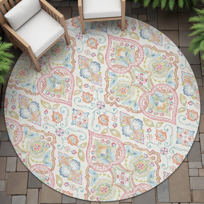 Machine Washable Indoor/Outdoor Traditional Spades Chantille Rug - Ivory - 8' x 8'