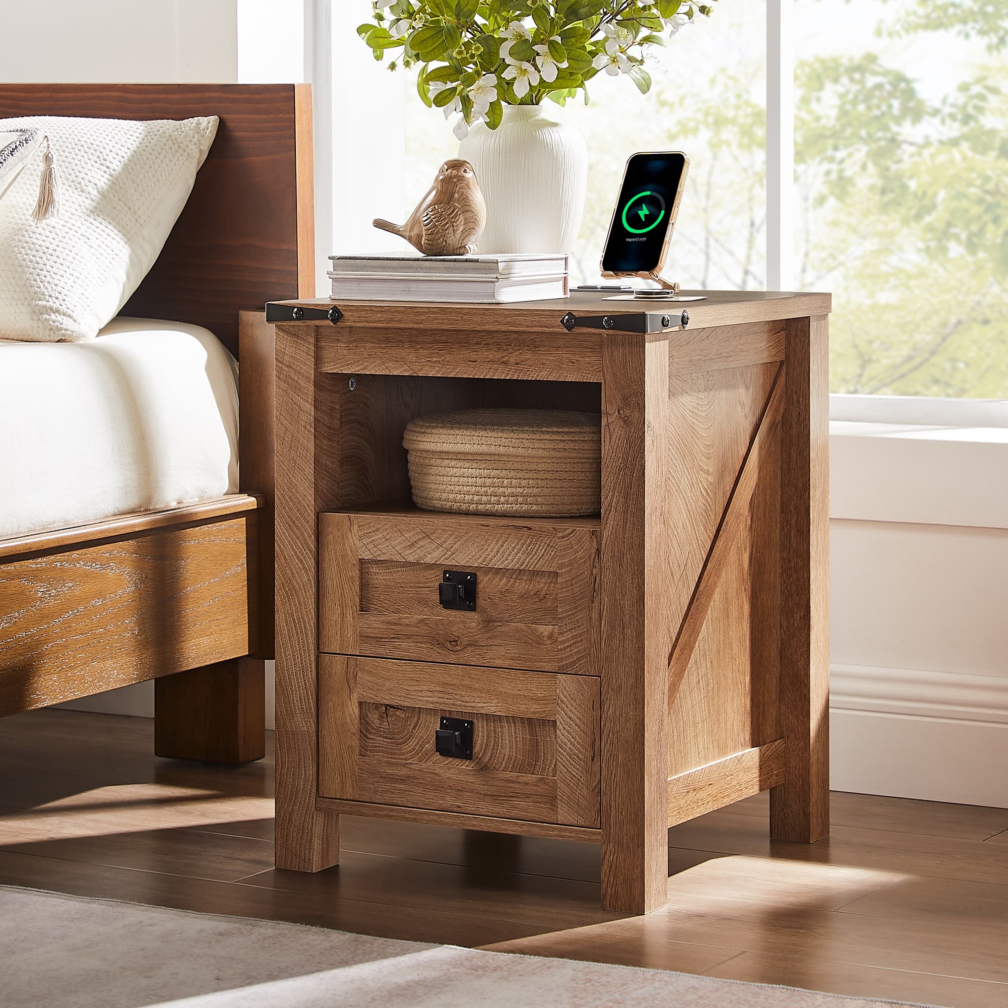 Option Light Knotty Oak 