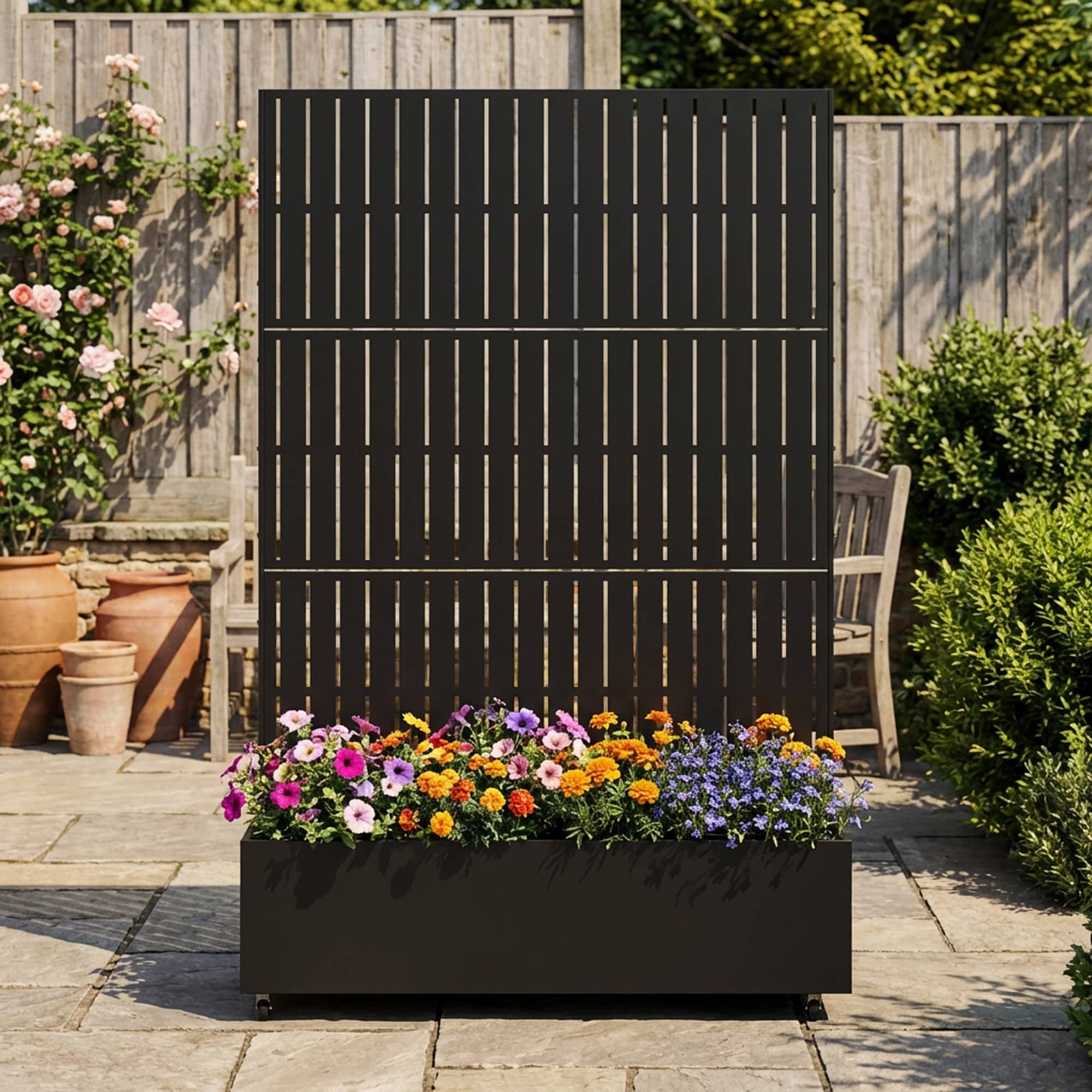 Outdoor Trellis Metal Privacy Fence Screen with Planter Box