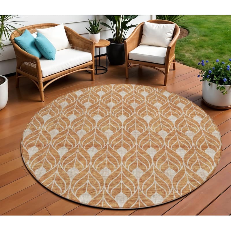 HomeRoots Geometric Transitional Rectangle Outdoor Rug - 8' Round